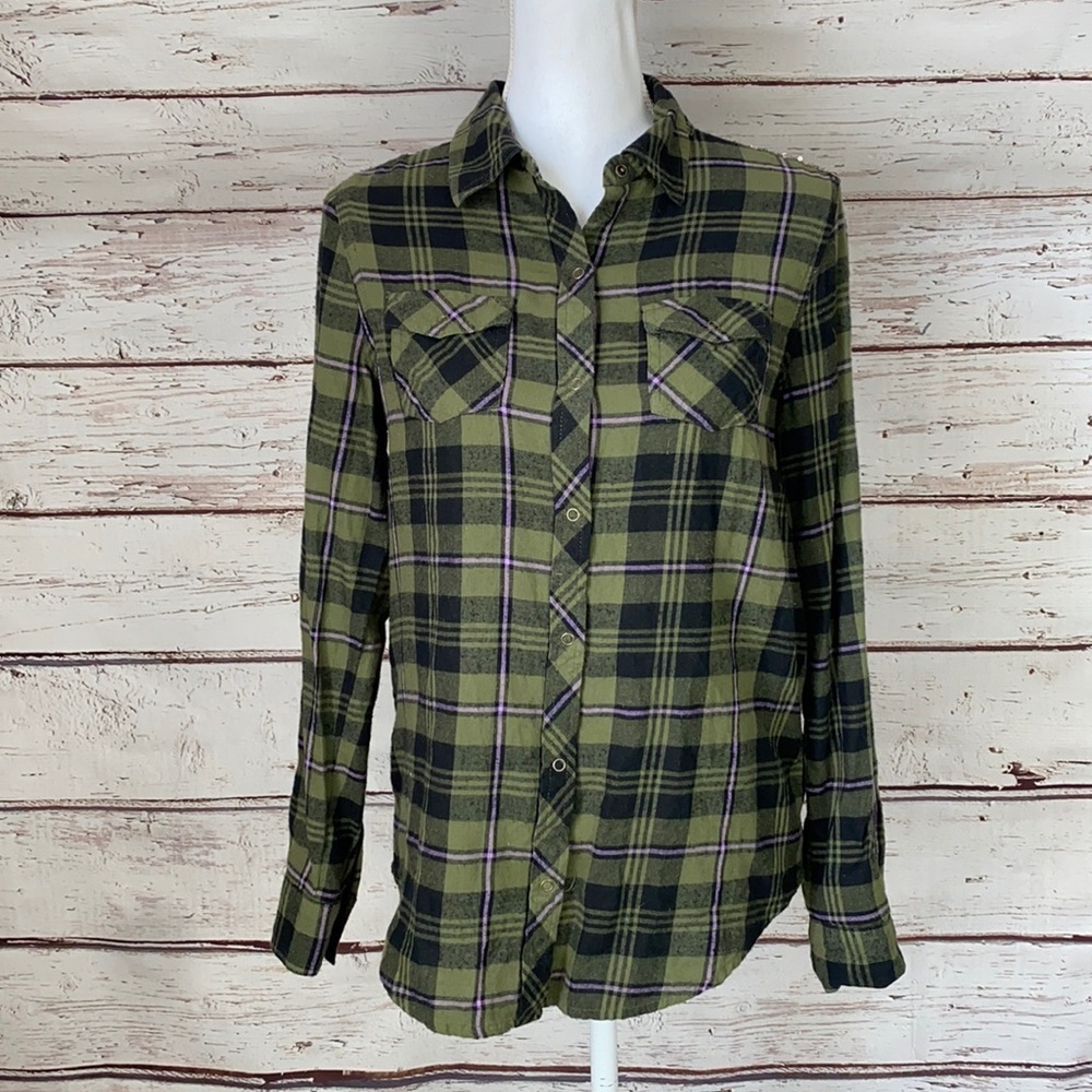 Arizona Jeans Co Plaid Button Up Top Small